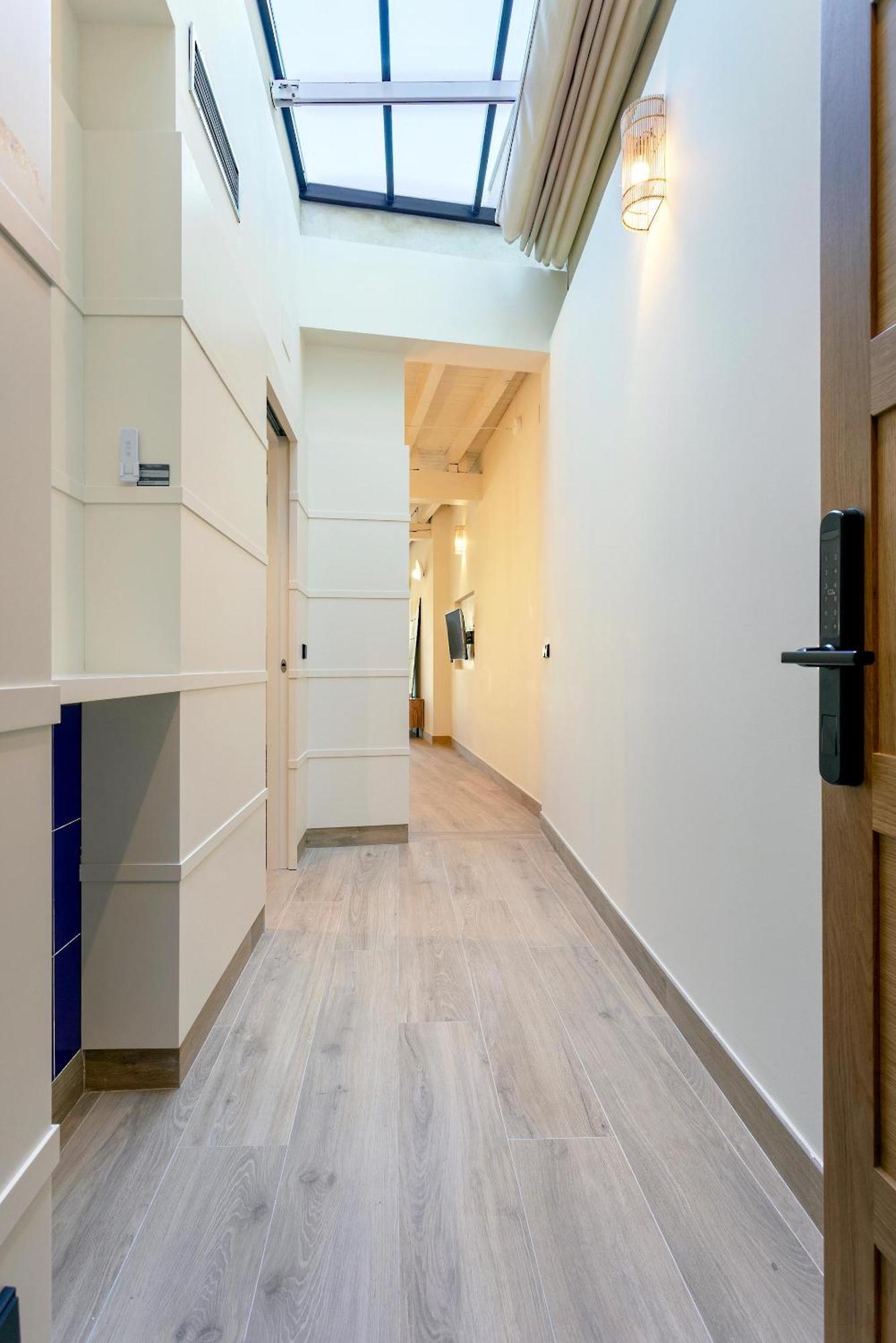 Genteel Home San Francisco Suites セビリア エクステリア 写真