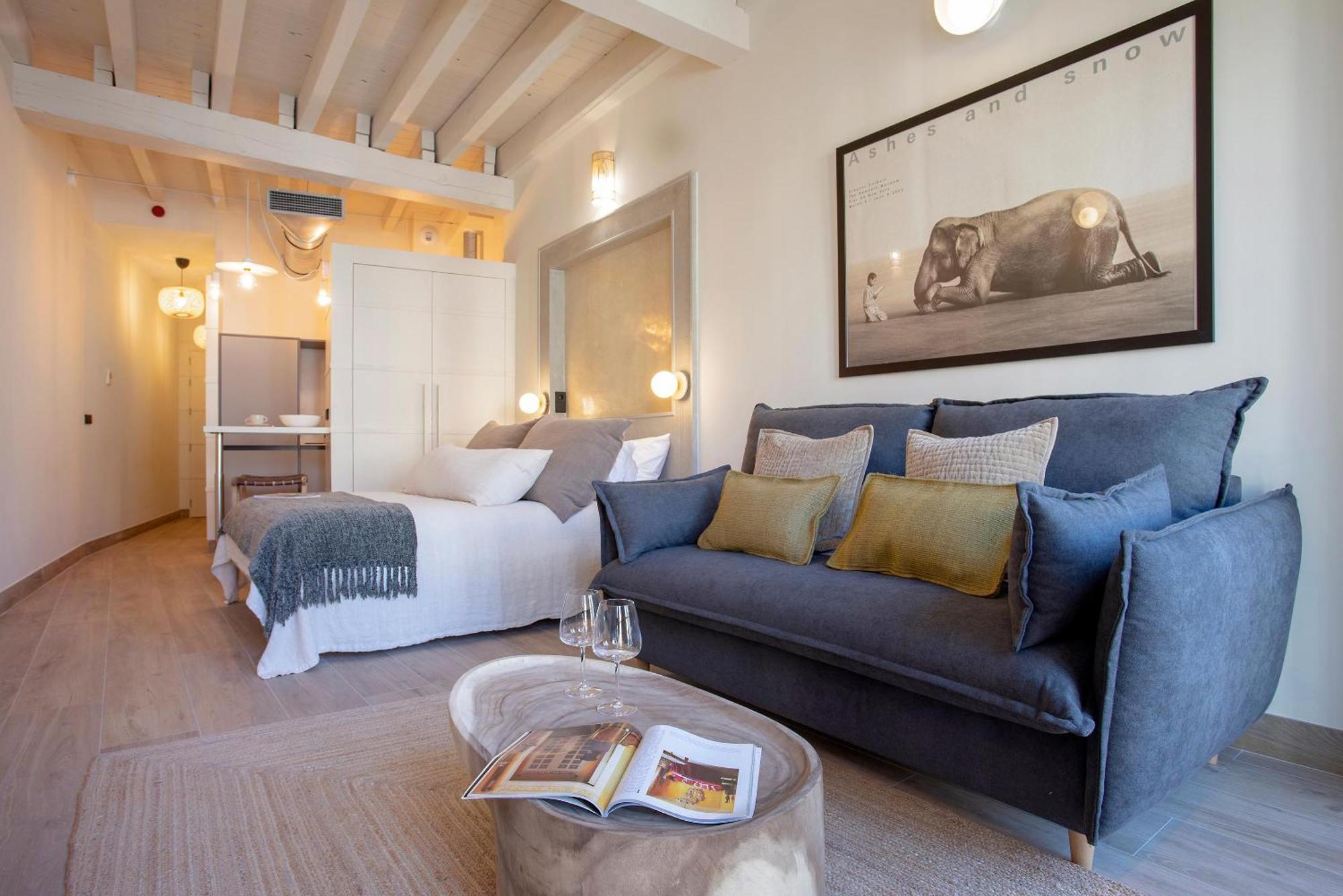 Genteel Home San Francisco Suites セビリア エクステリア 写真