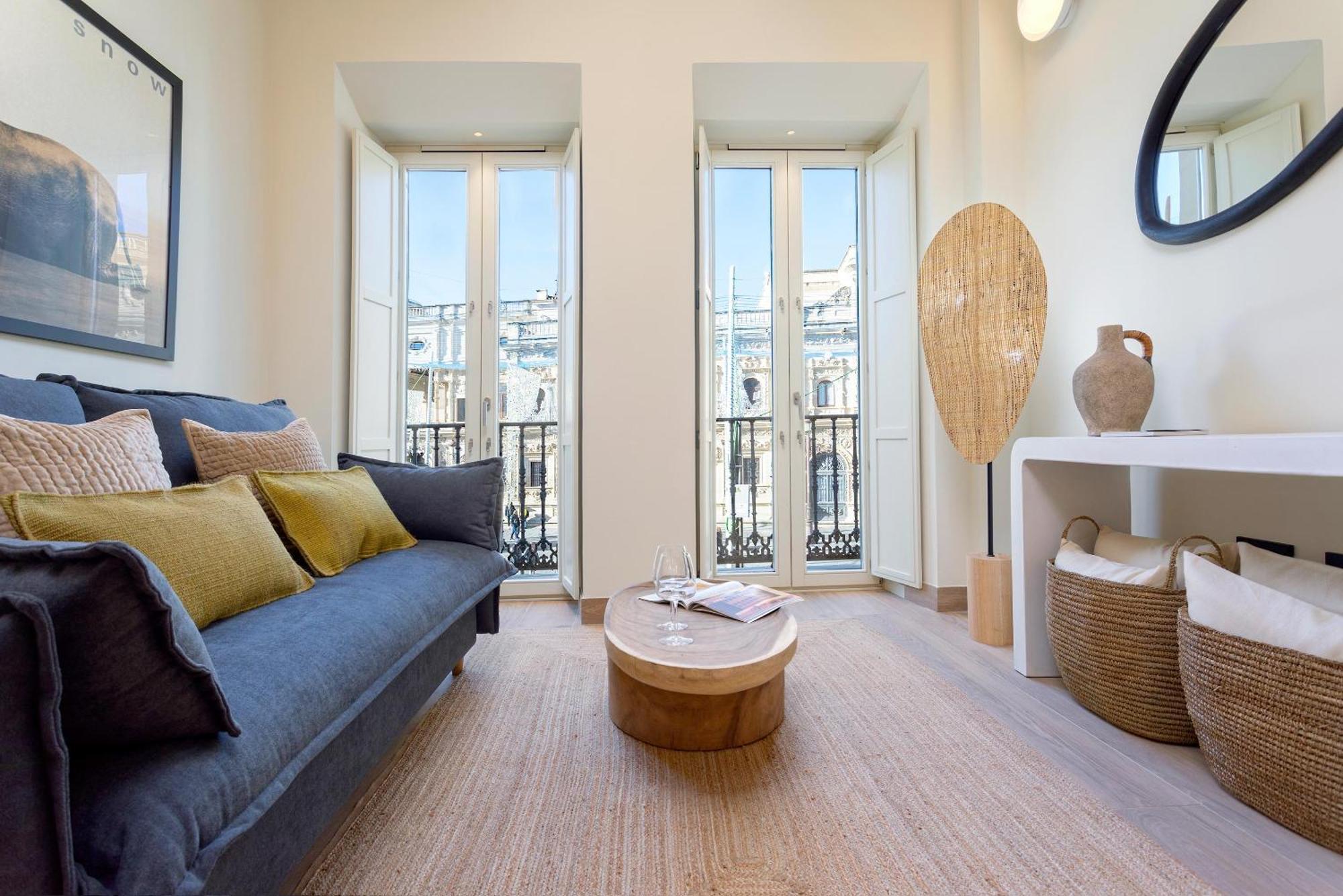 Genteel Home San Francisco Suites セビリア エクステリア 写真