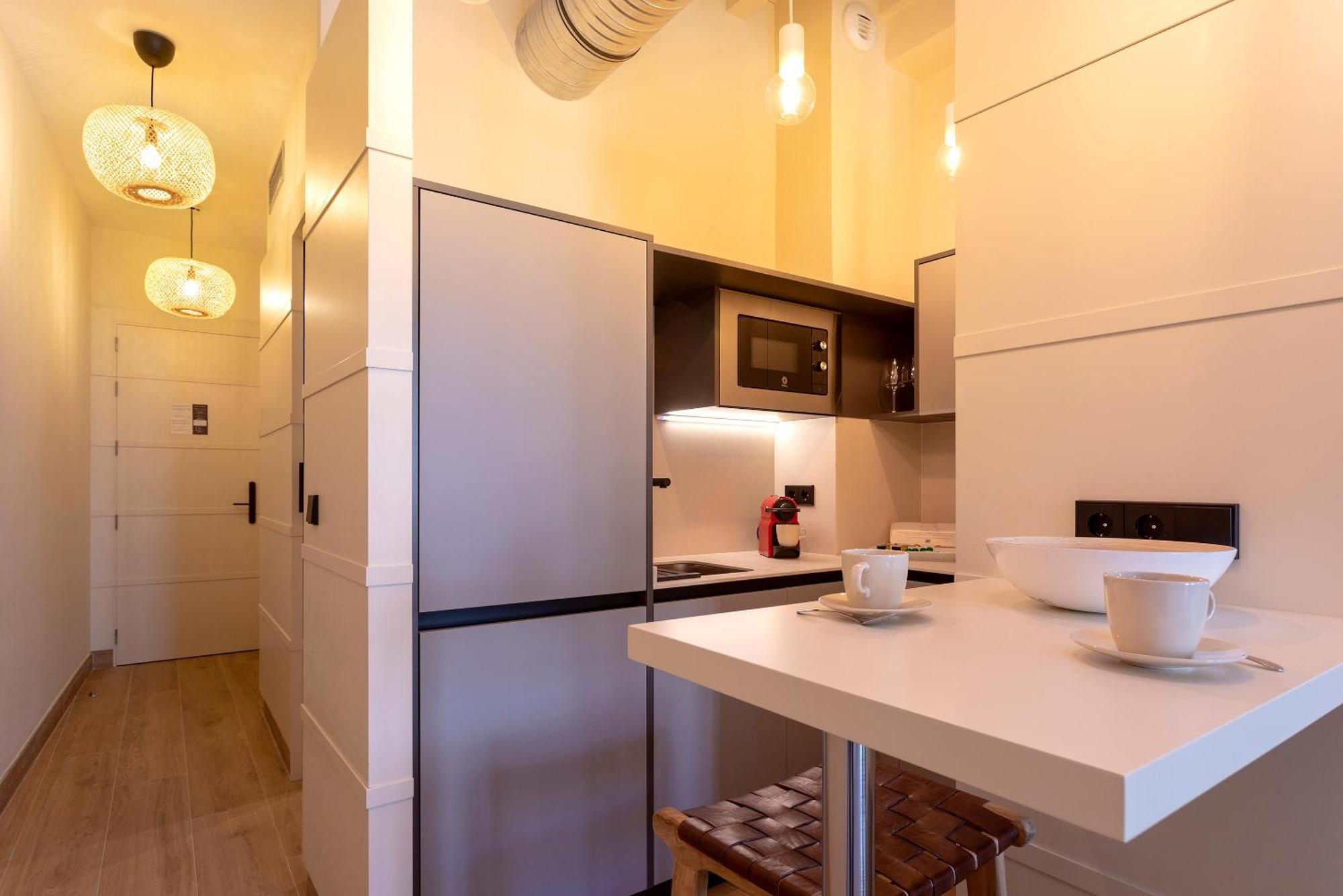 Genteel Home San Francisco Suites セビリア エクステリア 写真
